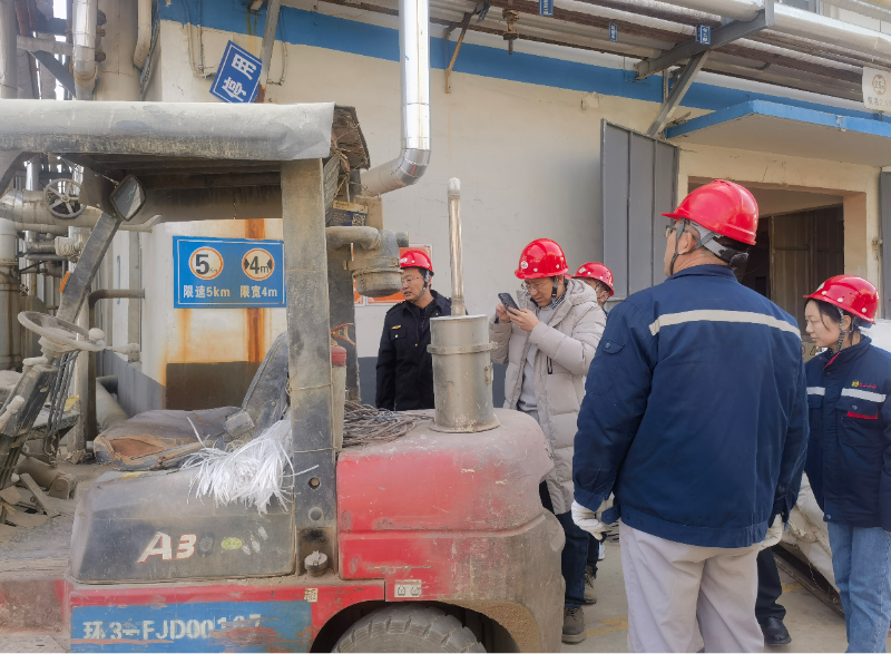 山东省肥城市石横市场监管所开展化工产业园特种设备安全检查(图1)