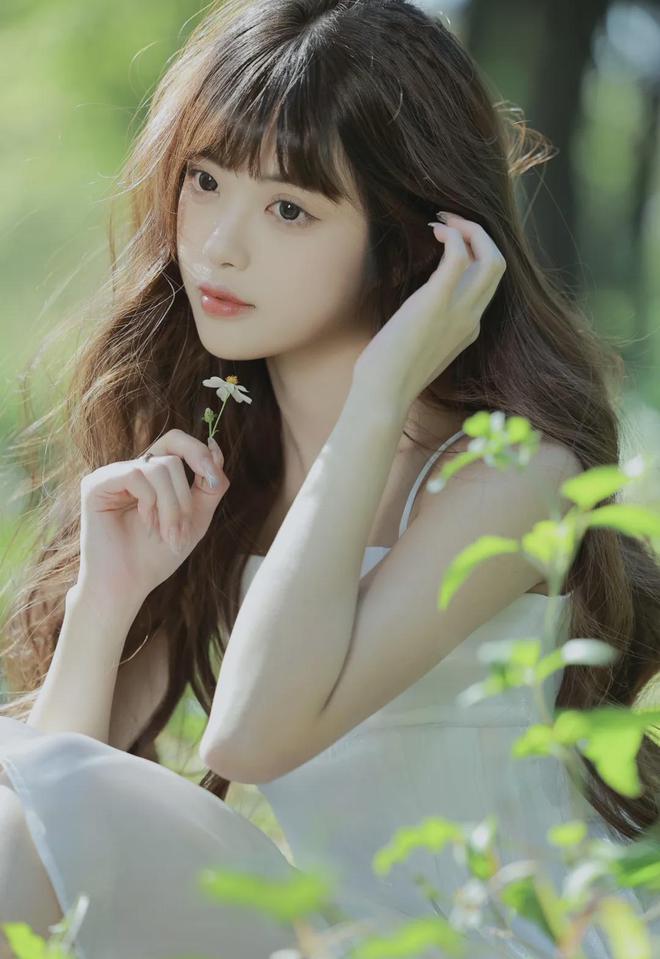 女生小坤坤图片大全高清_女生小坤坤图片大全高清appV(图1)