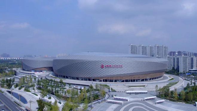 米乐M6网页版：密集赛程服务升级五粮液文化体育中心2025精彩抢先看！(图11)