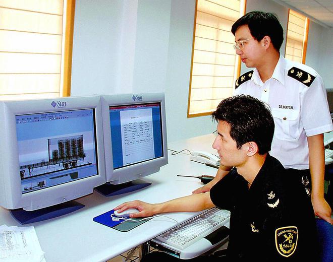 10专业就业率90%本科生月收入增长率出炉5类行业涨幅超10%(图5)