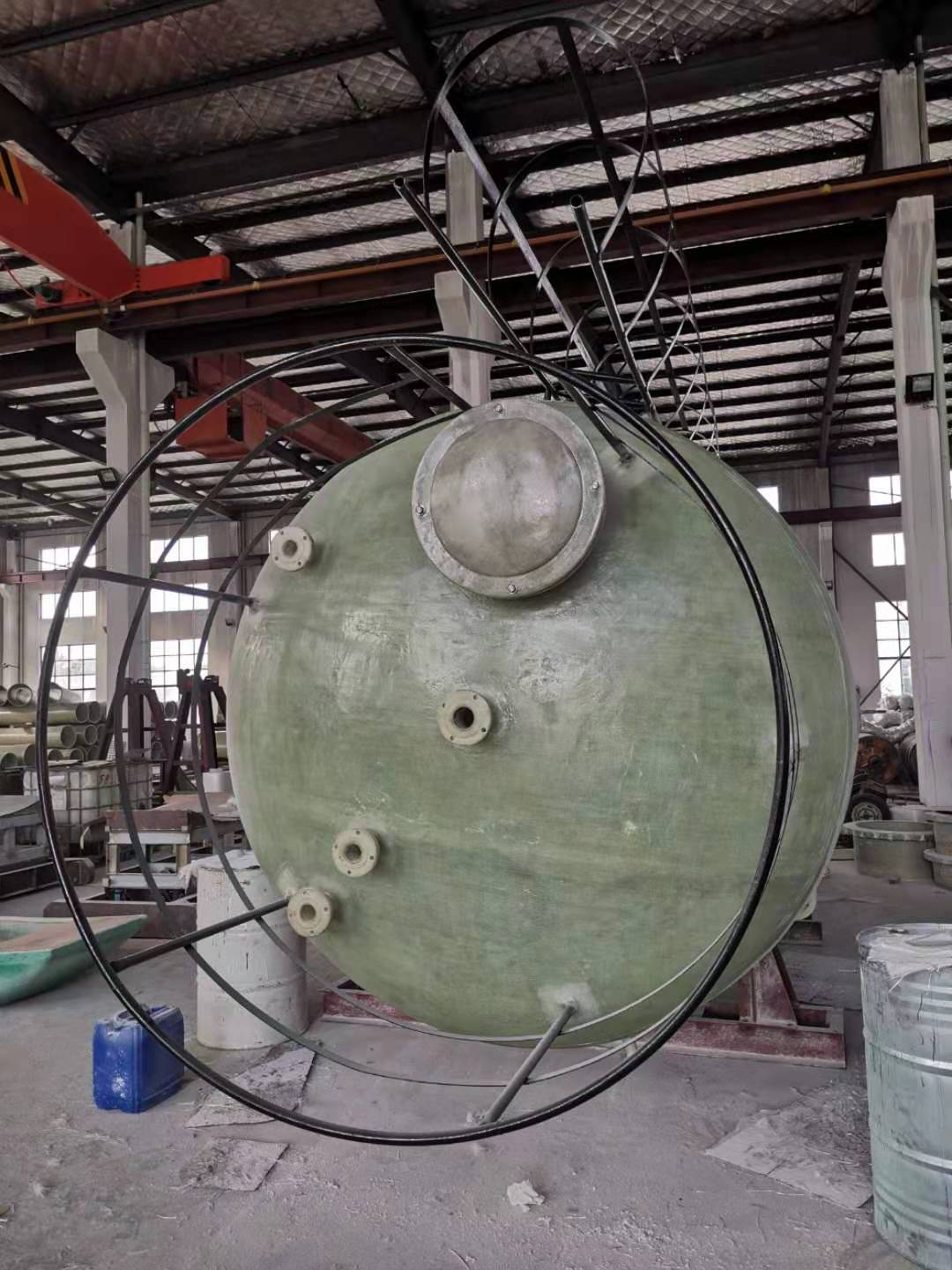 玻璃钢立式储罐图片玻璃钢大型储罐卧式尺寸50立方-搜了网(图4)