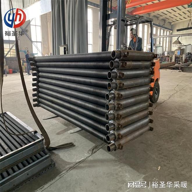 防腐翅片管绕片散热器(图3)