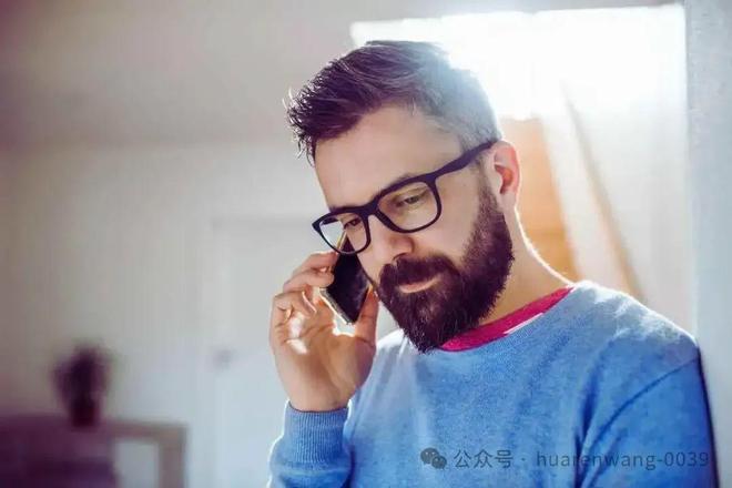 米乐M6网页版：接电话别乱说话！最新AI诈骗技术曝光已波及意大利！(图1)