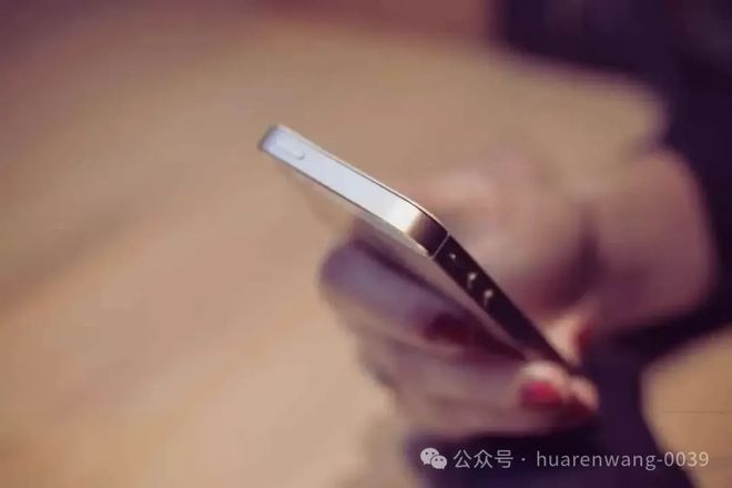 米乐M6网页版：接电话别乱说话！最新AI诈骗技术曝光已波及意大利！(图2)