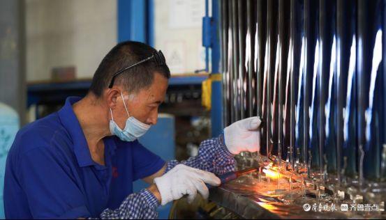 米乐M6平台：微记录·最聊城｜“玻璃界优等生”走出国门关税战中寻破局之道(图5)