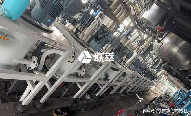 从反应釜到离心萃取机：化工生产设备升级背后的效率革命(图3)