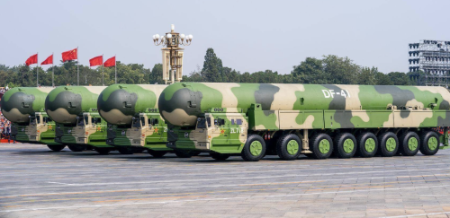 米乐M6：东风-41到东风-61其实只是回归了冷战常态？(图1)