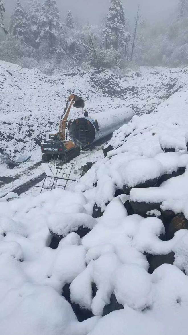 高原铁路建设地质复杂：生力军“钢波纹管”为何能征服冻土恶境？(图2)
