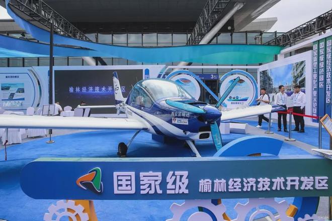 陕西榆林：“黑色能源”的绿色革命(图1)