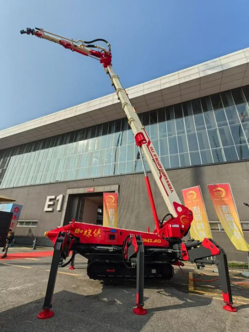 浩淼科技携创新产品亮相第21届中国国际消防设备技术交流展览会：国家级项目成果六足举高灭火机器人吸睛(图3)