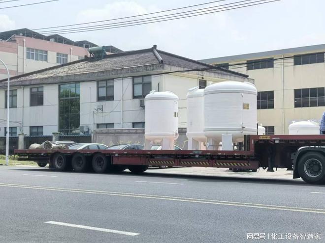 化工设备采购选太仓新达PP立式贮罐等设备专业制造品质有保(图2)