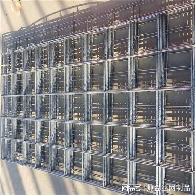 米乐M6平台：建筑用φ4@200钢筋网片4mm钢丝网片地坪屋面地面抗裂施工方案(图3)