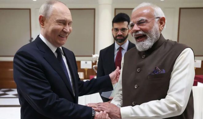 米乐M6网页版：俄乌冲突后普京首访印度：莫迪亲自到机场迎接私人晚宴持续3小时将谈石油武器和驻军(图4)