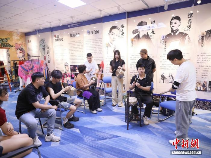 当国粹遇见车间：一所化工职校的“跨界”实验(图2)