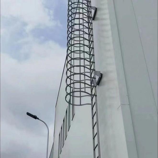 吉林安全爬梯｜河北荣锦玻璃钢有限公司推荐实力厂家防护系统对比(图2)