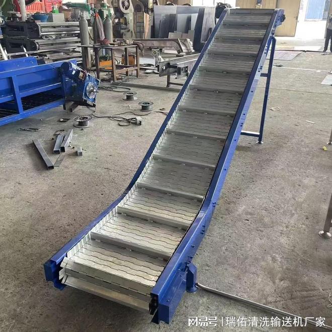 饲料化工产线升级首选！链板提升机为何都选宁津县瑞佑机械设备？(图1)