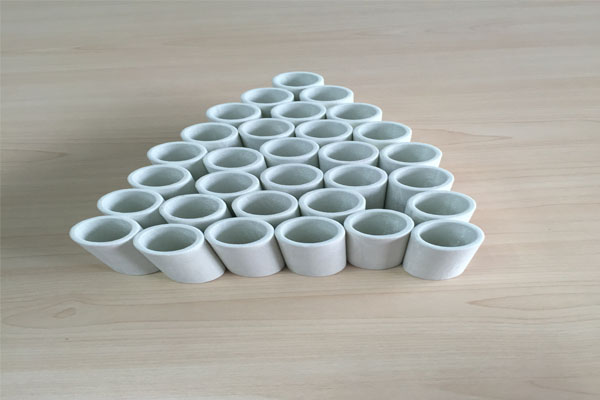 米乐M6平台：专业生产三聚氰胺管、胶木保持架19年(图1)